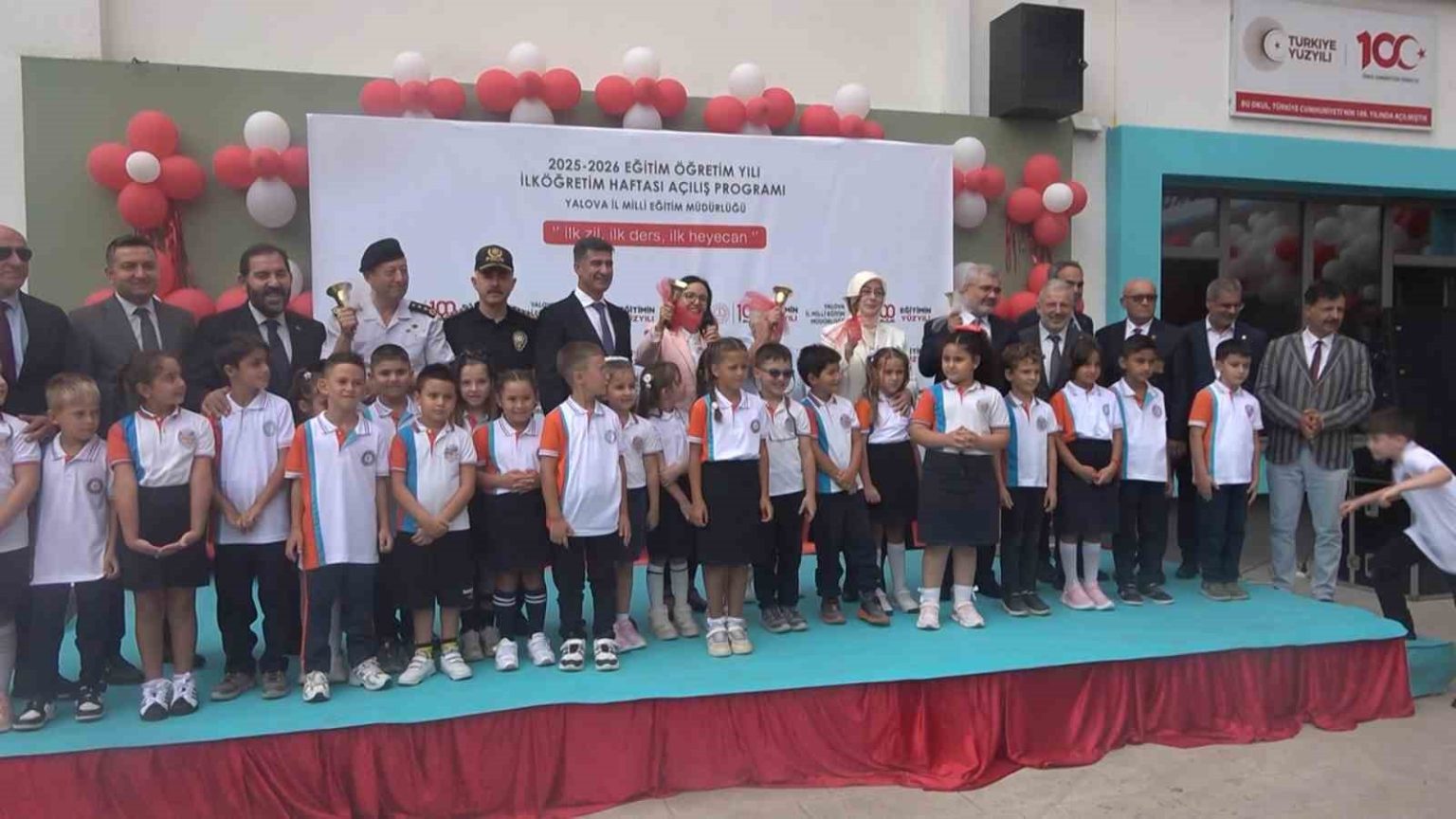 yalovada-yeni-egitim-yilinin-ilk-ders-zili-torenle-caldi