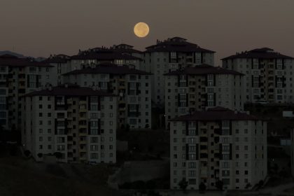 yuksekovada-dolunay-gorsel-solen-yasatti