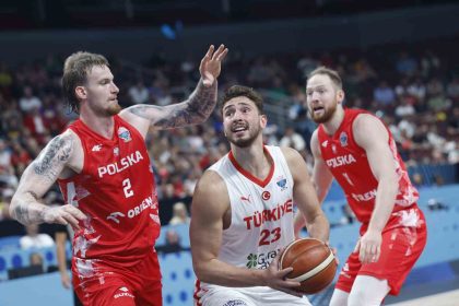 alperen-sengun-eurobasket-tarihine-gecti