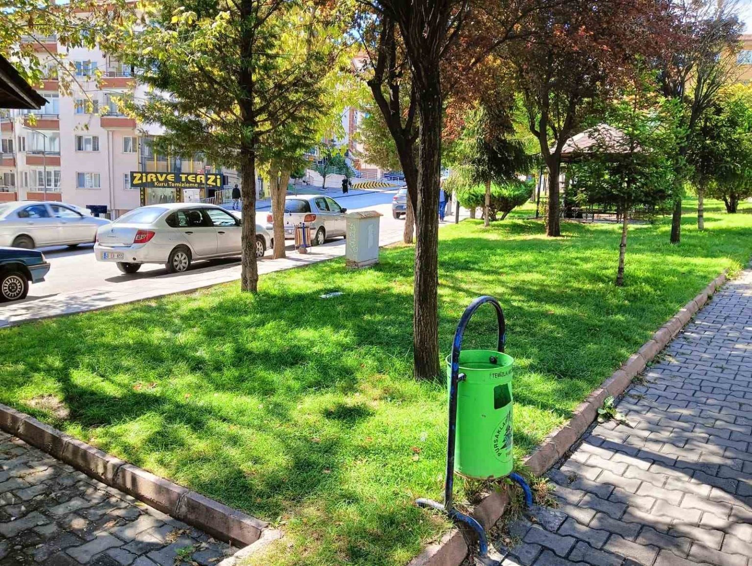 ankarada-akrani-tarafindan-bicaklanan-15-yasindaki-cocuk-hayatini-kaybetti