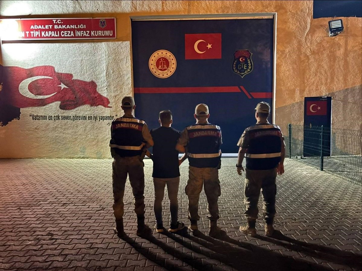 batmanda-silahla-tehdit-sucundan-6-yil-hapis-cezasi-bulunan-sahis-yakalandi