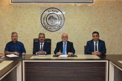 elazig-ticaret-borsasi-meclis-toplantisinda-atil-kaynaklarin-uretime-kazandirilmasi-ve-istihdam-gorusuldu