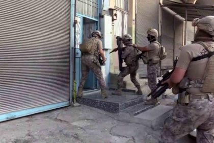 gaziantepte-aranan-sahislara-safak-operasyonu-10-gozalti