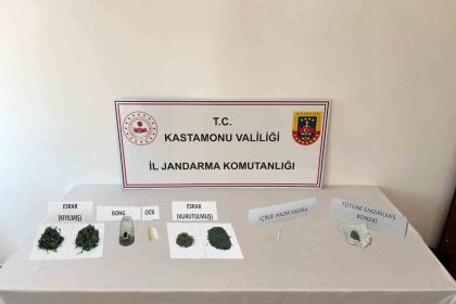 kastamonuda-uyusturucu-operasyonlari-2-gozalti