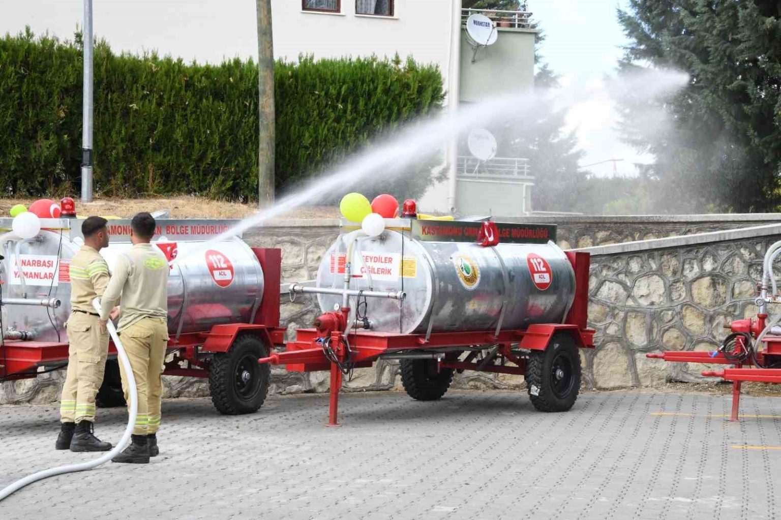 kastamonuda-yangina-hassas-koylere-16-su-sondurme-tankeri-dagitildi