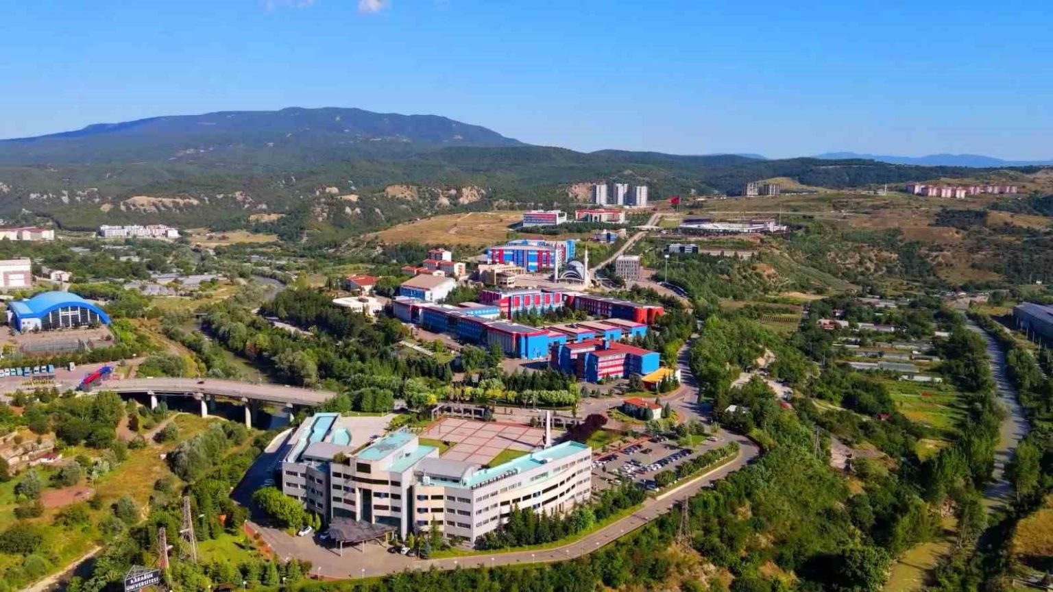 kbu-9-yeni-lisansustu-program-acti
