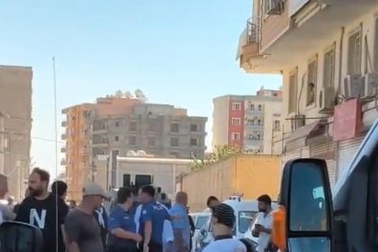 mardinde-iki-grup-arasinda-alacak-verecek-kavgasi-7-yarali