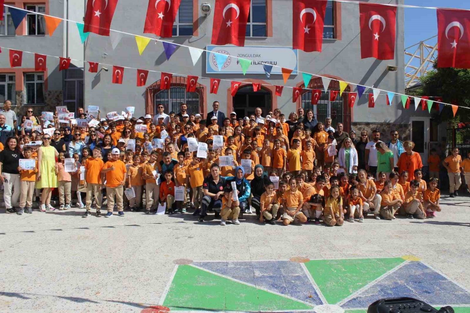 minik-ogrenciler-saglik-elcisi-oldu