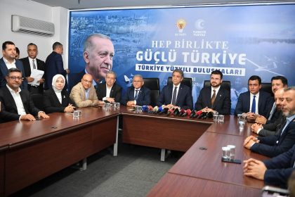 mustafa-demir-biz-ak-parti-olarak-eser-siyaseti-yapariz-chp-hasar-siyaseti-yapar