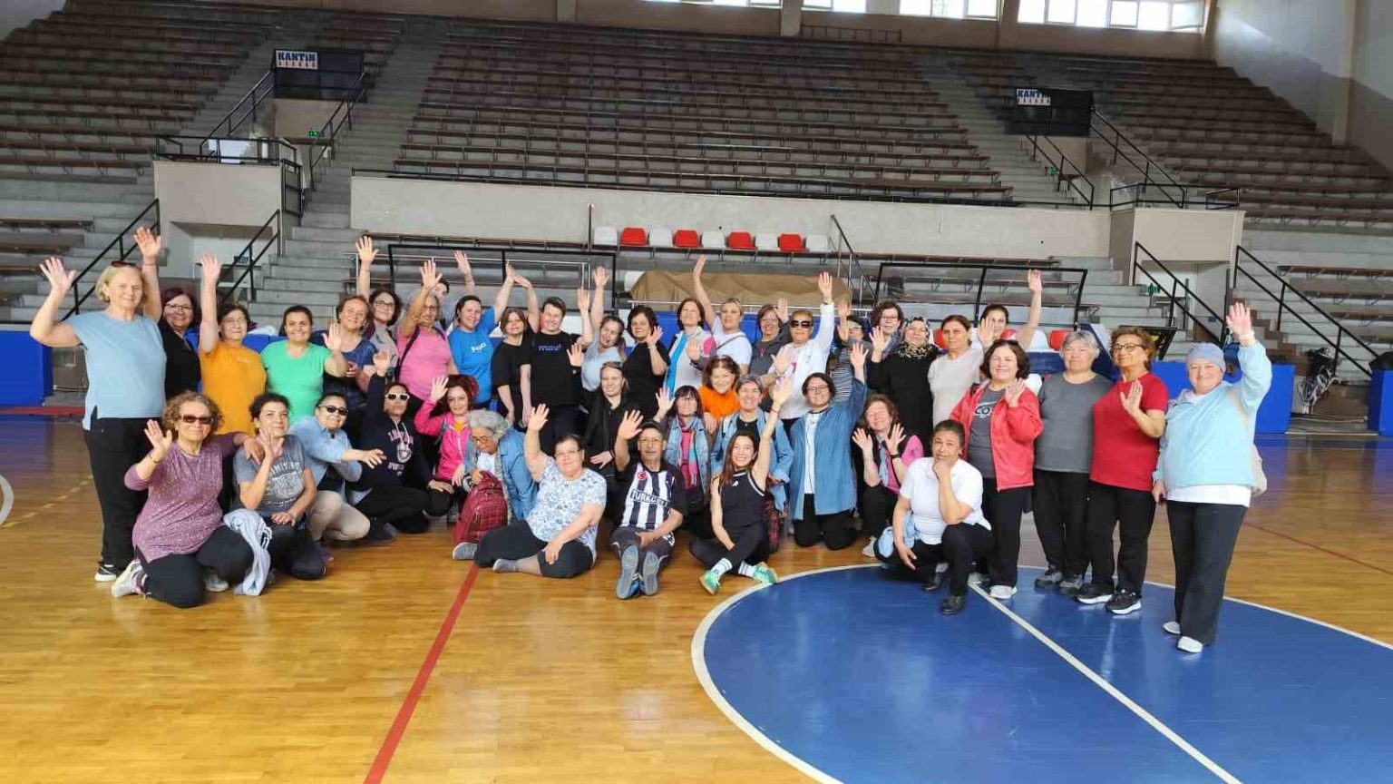 nazilli-belediyesinde-sabah-sporlari-yeniden-basliyor
