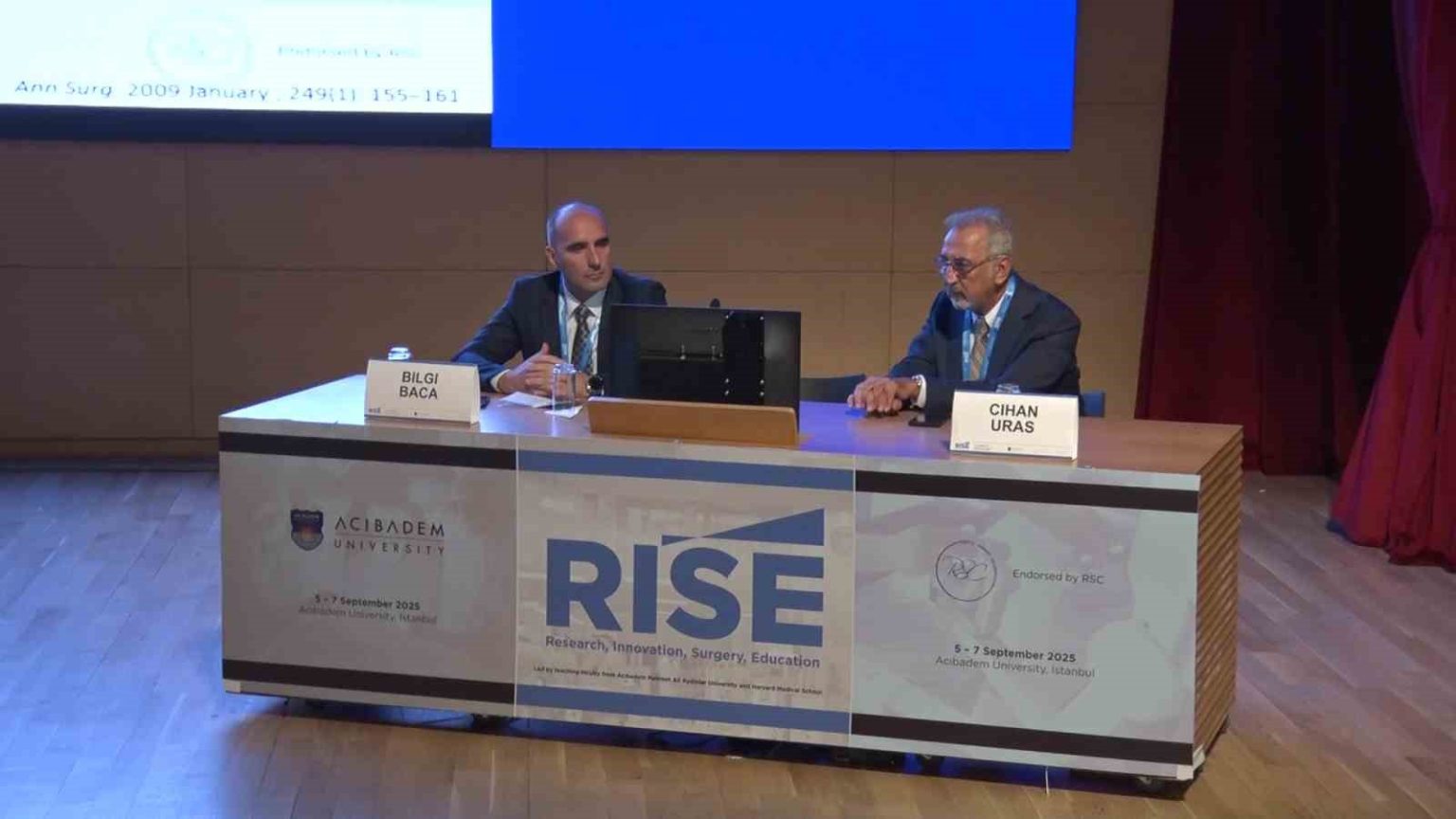 rise-uluslararasi-arastirma-yenilik-cerrahi-ve-egitim-kongresinde-robotik-cerrahi-ve-cerrahinin-gelecegi-masaya-yatirildi