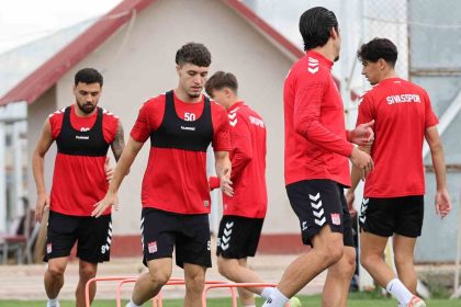 sivassporda-sariyer-hazirliklari-devam-ediyor