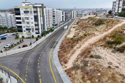 tarsusta-yol-calismalariyla-ulasim-guvenligi-artiyor
