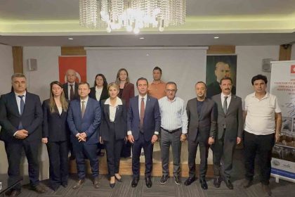 vali-karakaya-ilimizdeki-proje-sayisi-ve-cesitliliginin-artirilmasi-kanaatindeyiz