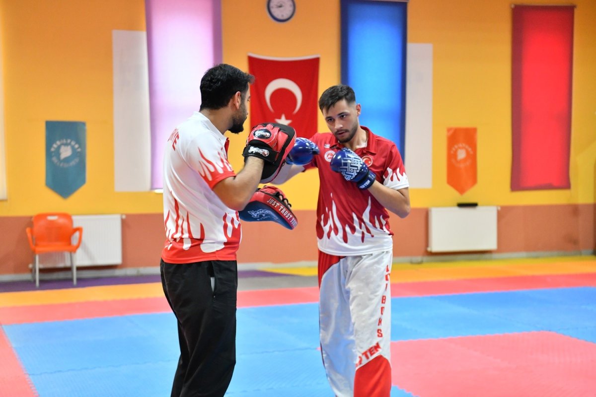 yesilyurtun-sampiyonlari-avrupada-ringe-cikiyor