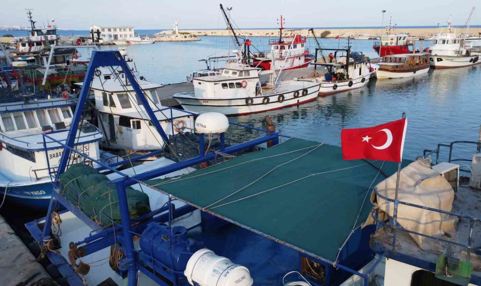 akdenizli-balikcilar-vira-bismillah-demeye-hazirlaniyor