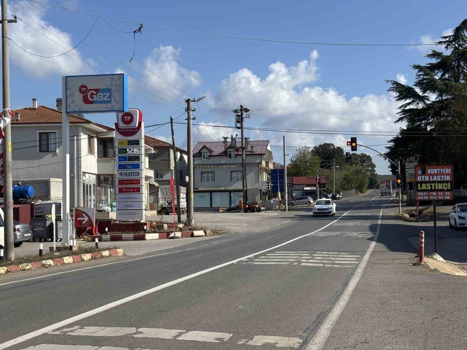 alkollu-surucunun-carptigi-yayayi-ziplamasi-kurtardi