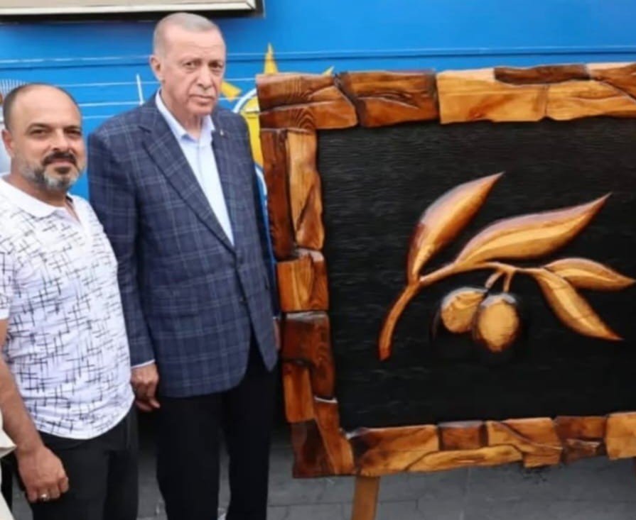 aydinda-ahsap-oyma-ustasinin-eserleri-makam-odalarini-susluyor