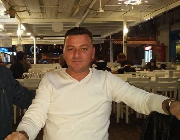 ayvalikta-trafik-kazasi-1-olu-2-agir-yarali