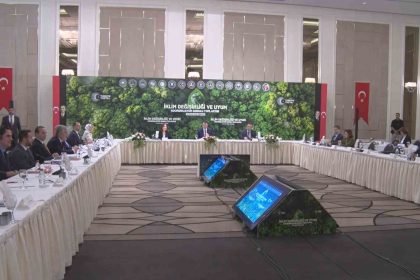 bakan-kurum-iklim-kanunuyla-ulkemizin-iklim-degisikligiyle-mucadelesini-yepyeni-bir-safhaya-tasidik