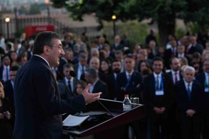 cumhurbaskani-yardimcisi-yilmaz-biz-avrupa-birligiyle-pozitif-bir-gundem-olusturmak-istiyoruz
