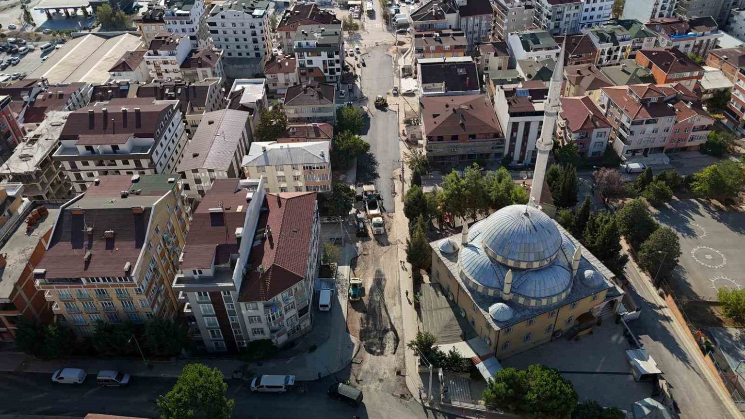 gebzede-asfalt-calismalari-devam-ediyor