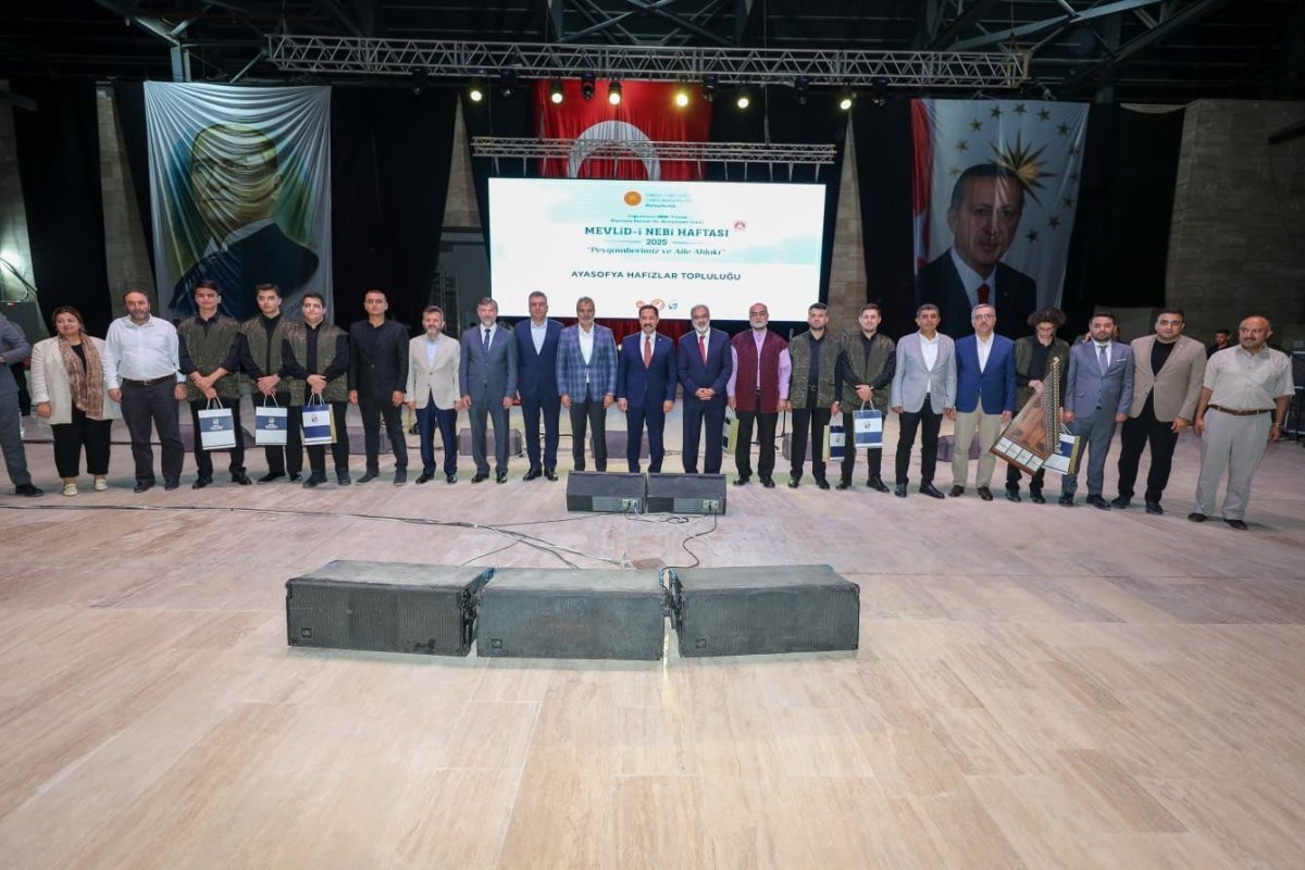 hatayda-mevlidi-nebi-haftasi-kutlandi