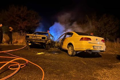 kafa-kafaya-carpisan-otomobiller-alev-aldi-2-yarali