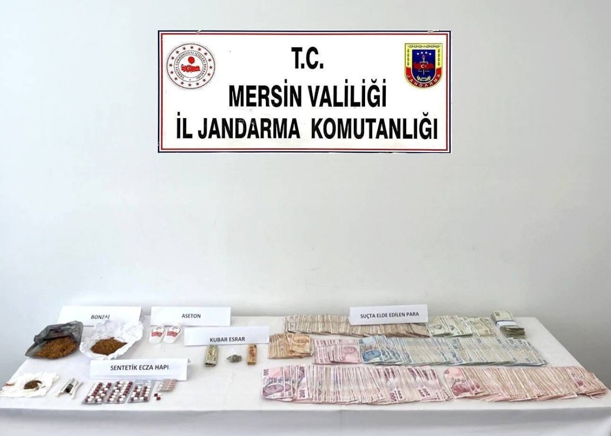 mersinde-uyusturucu-operasyonu-4-supheli-yakalandi