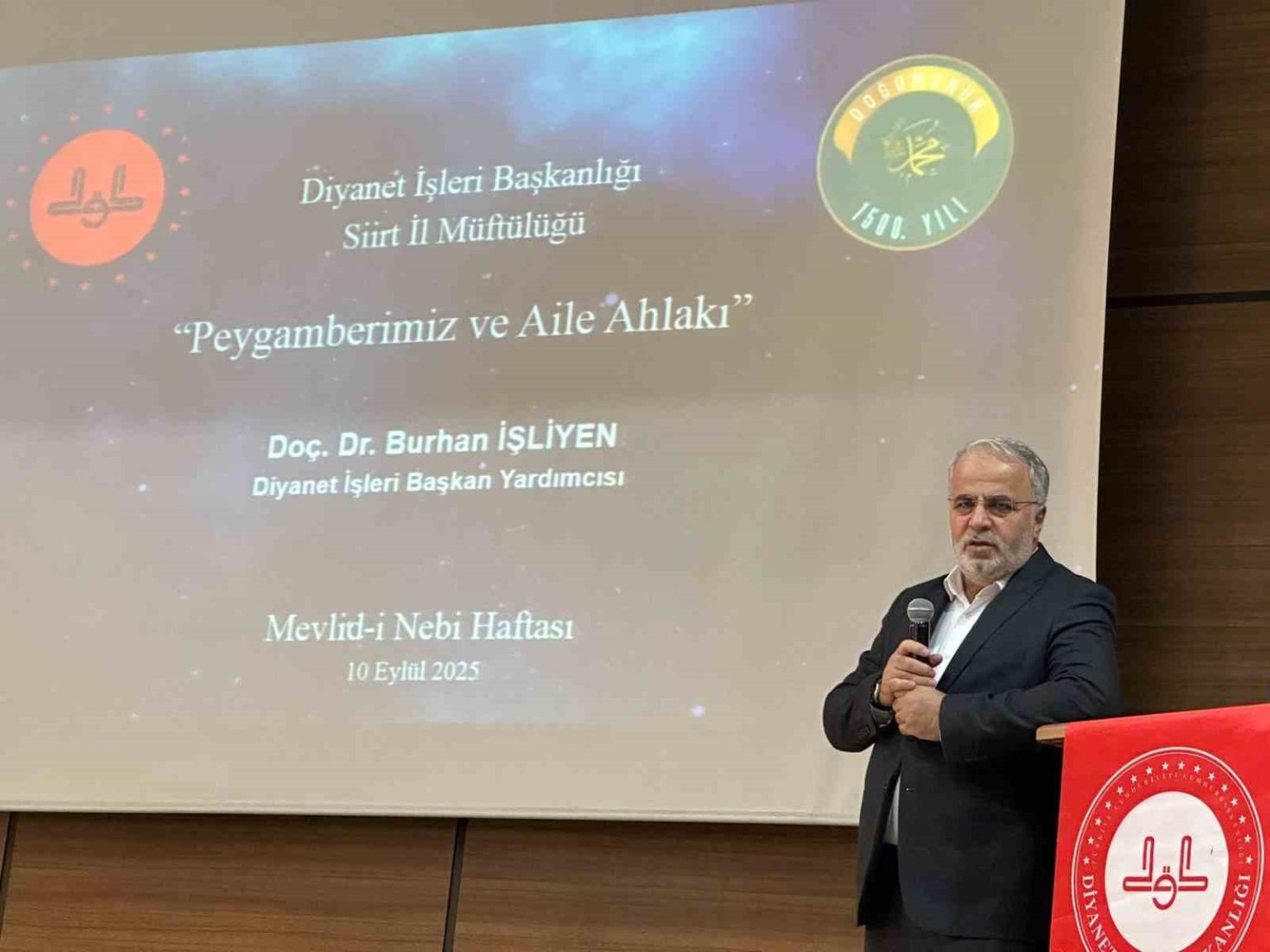 siirtte-hz-peygamber-ve-aile-ahlaki-konulu-konferans-duzenlendi