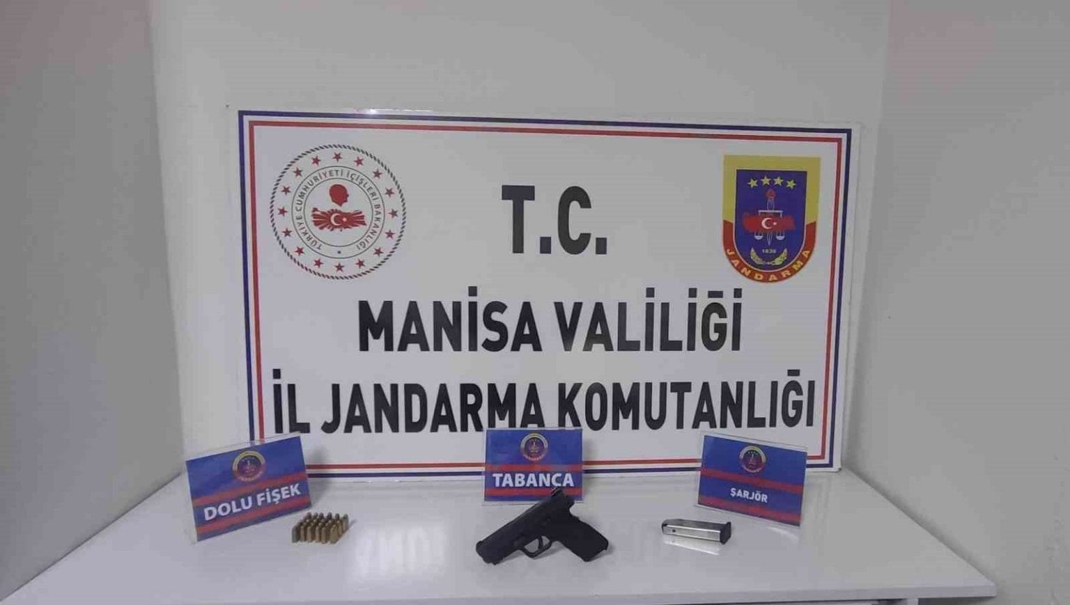 suphe-uzerine-ustu-aranan-sahistan-tabanca-ve-mermi-cikti