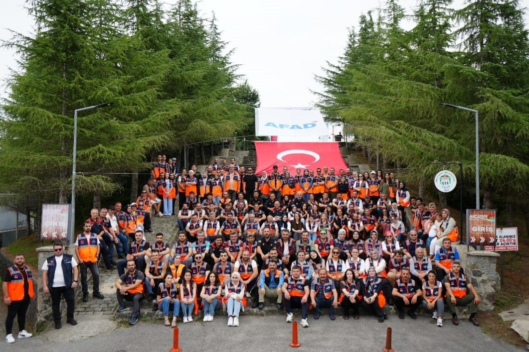afad-gonulluleri-ile-bir-araya-geldi
