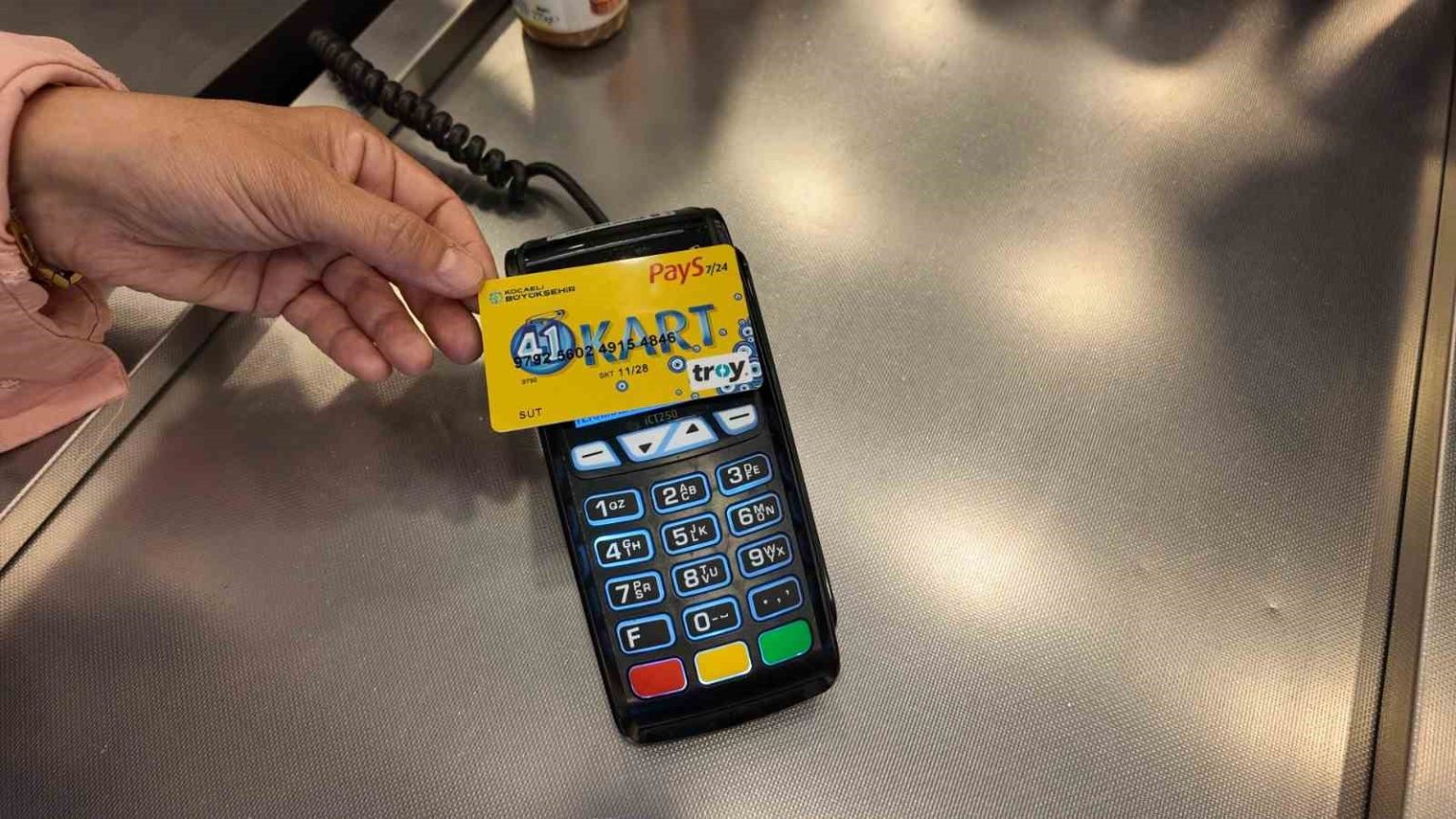 afetzedelere-10-milyon-tl-destek