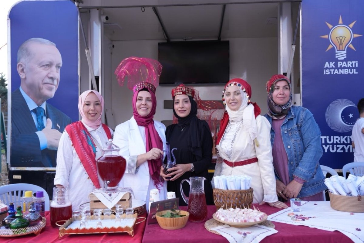 ak-parti-kadin-kollarindan-beykozda-sifa-ve-bilgelik-bulusmasi