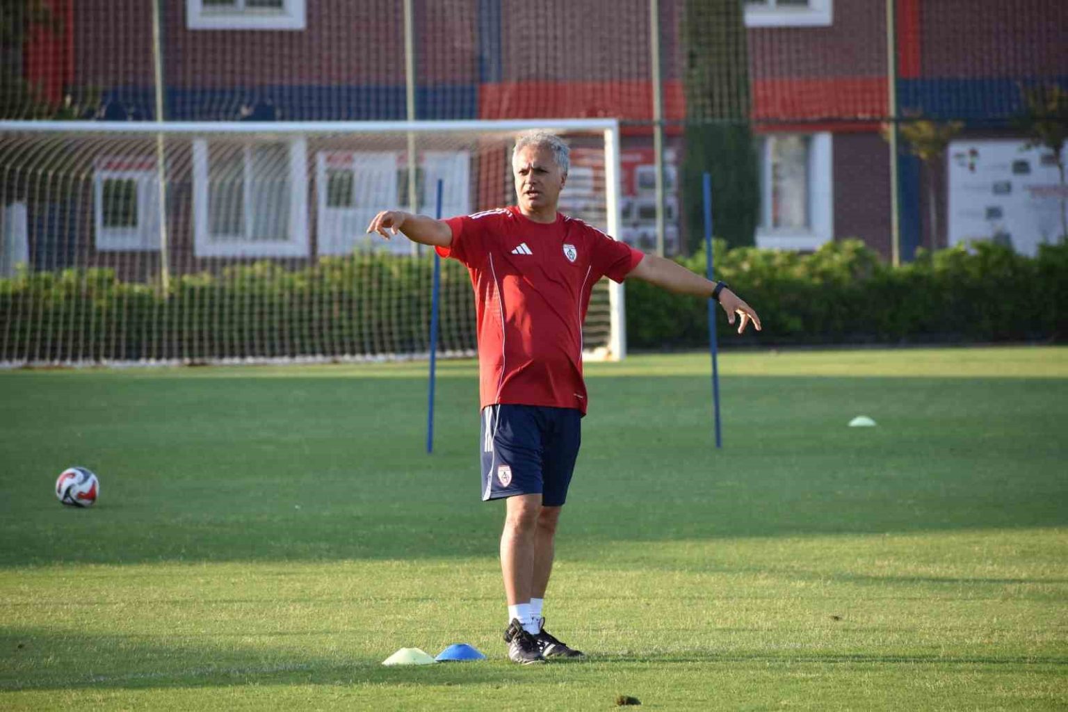 altinorduda-hedef-deplasmanda-puanla-donmek