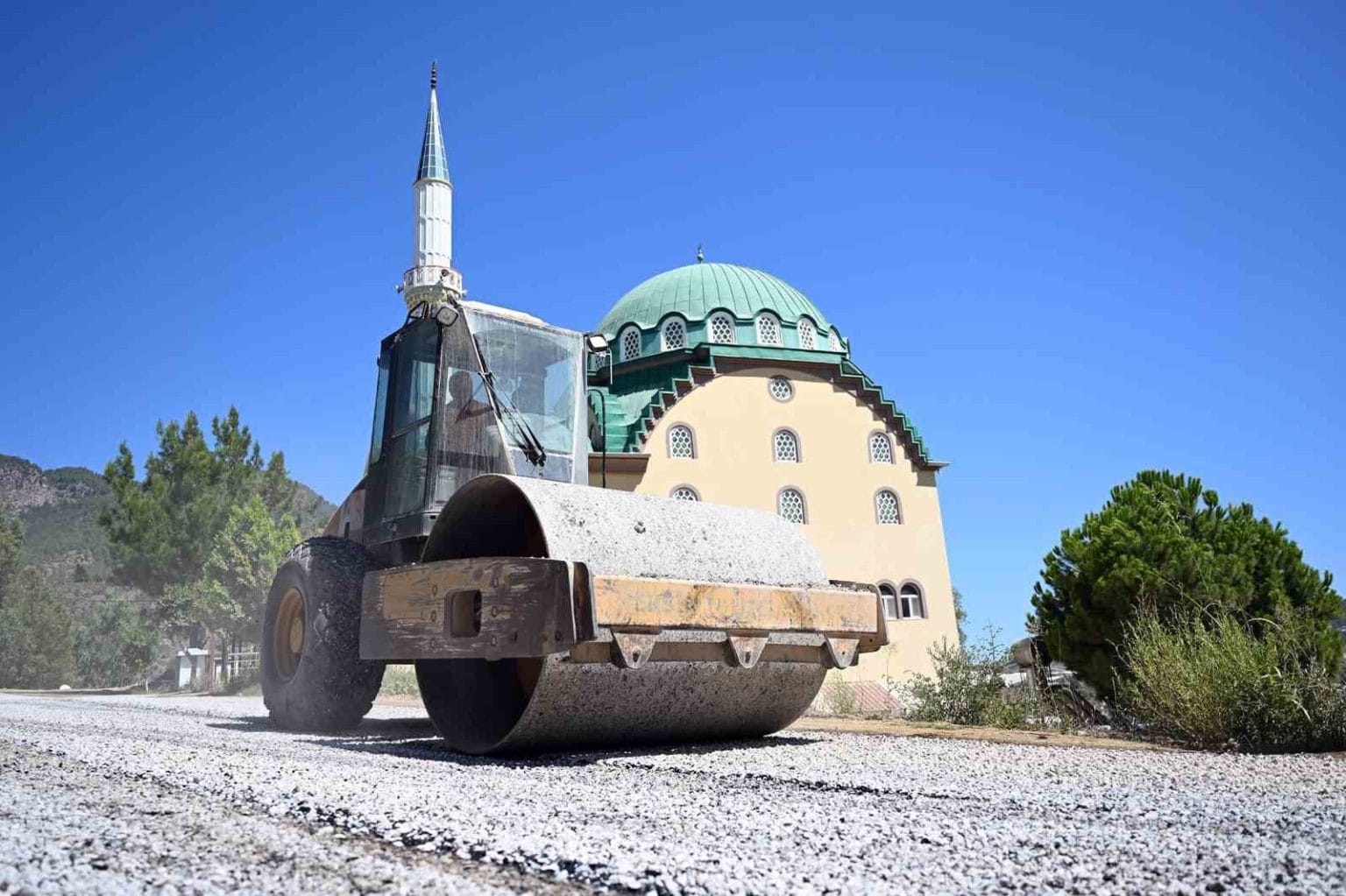 anamurda-yol-yenileme-calismalari-tamamlaniyor