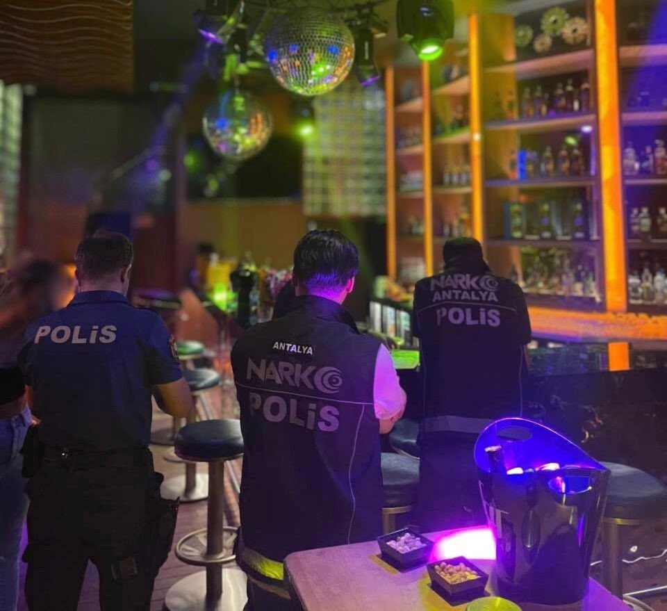 antalyada-asayis-uygulamalarinda-binlerce-kisi-sorgulandi