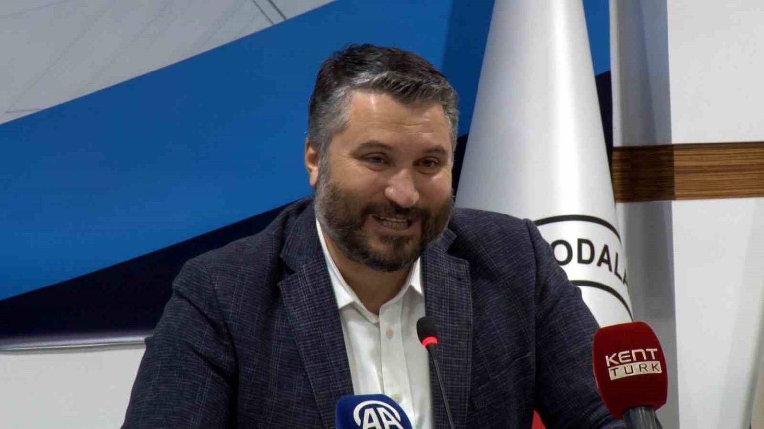 bakan-yardimcisi-oruc-baba-inan-enflasyonla-mucadelede-tlnin-reel-degerlenmesi-surecini-yasiyoruz