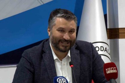 bakan-yardimcisi-oruc-baba-inan-enflasyonla-mucadelede-tlnin-reel-degerlenmesi-surecini-yasiyoruz