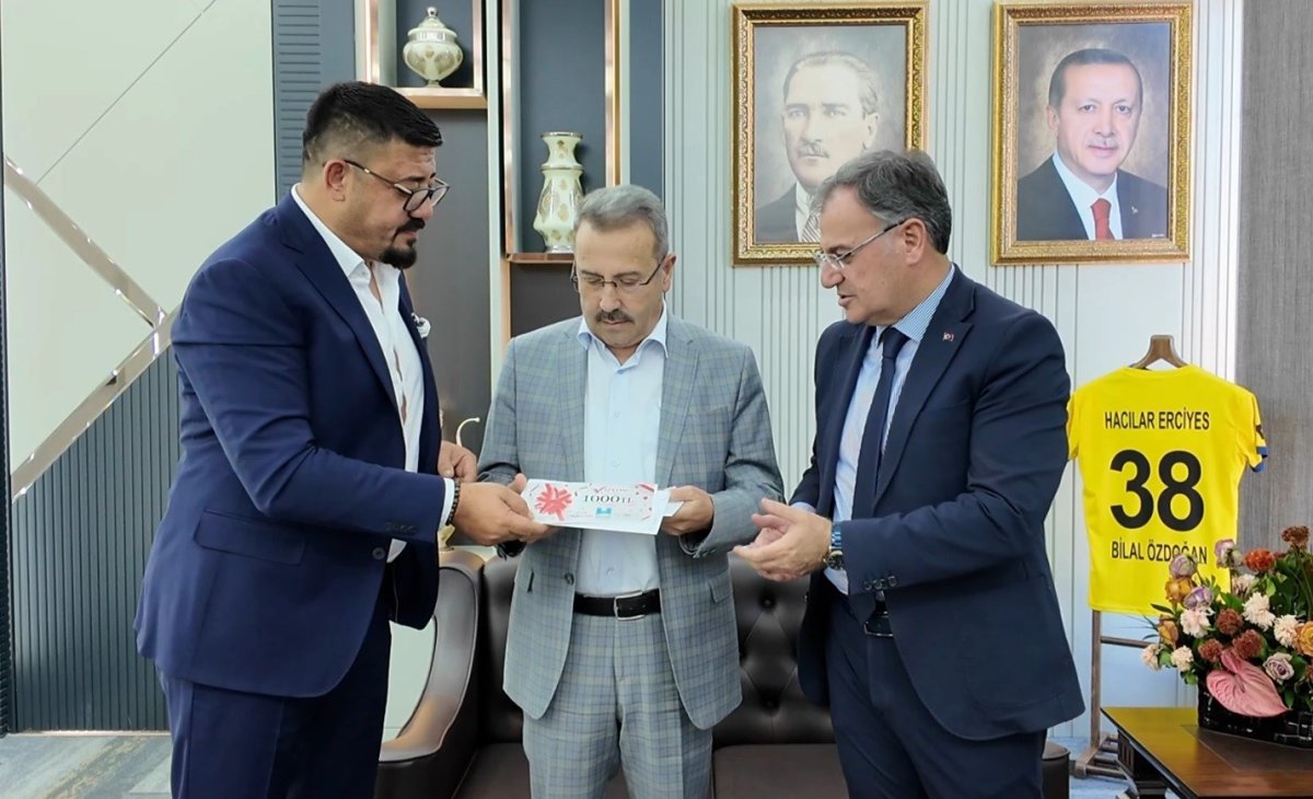 baskan-erkandan-hagiad-ile-egitime-destek-seferberligi