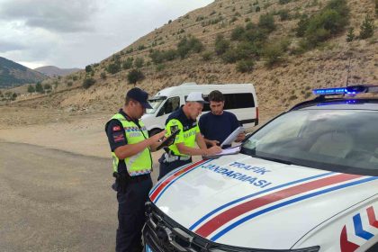 bayburtta-okul-servis-denetimleri-siklasti