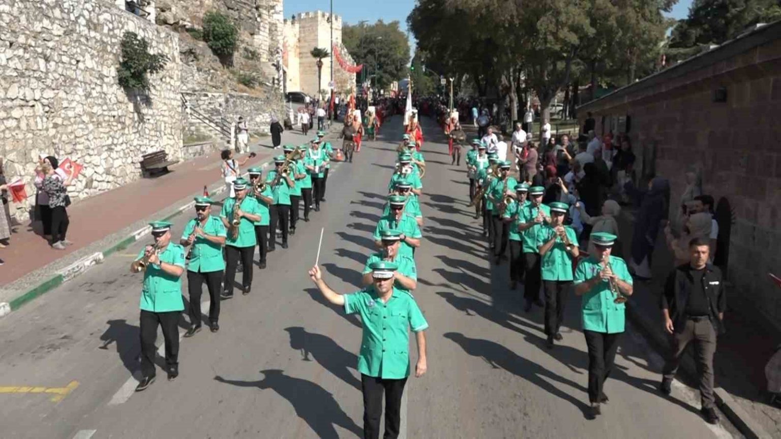 bursanin-dusman-isgalinden-kurtulusu-coskuyla-kutlandi