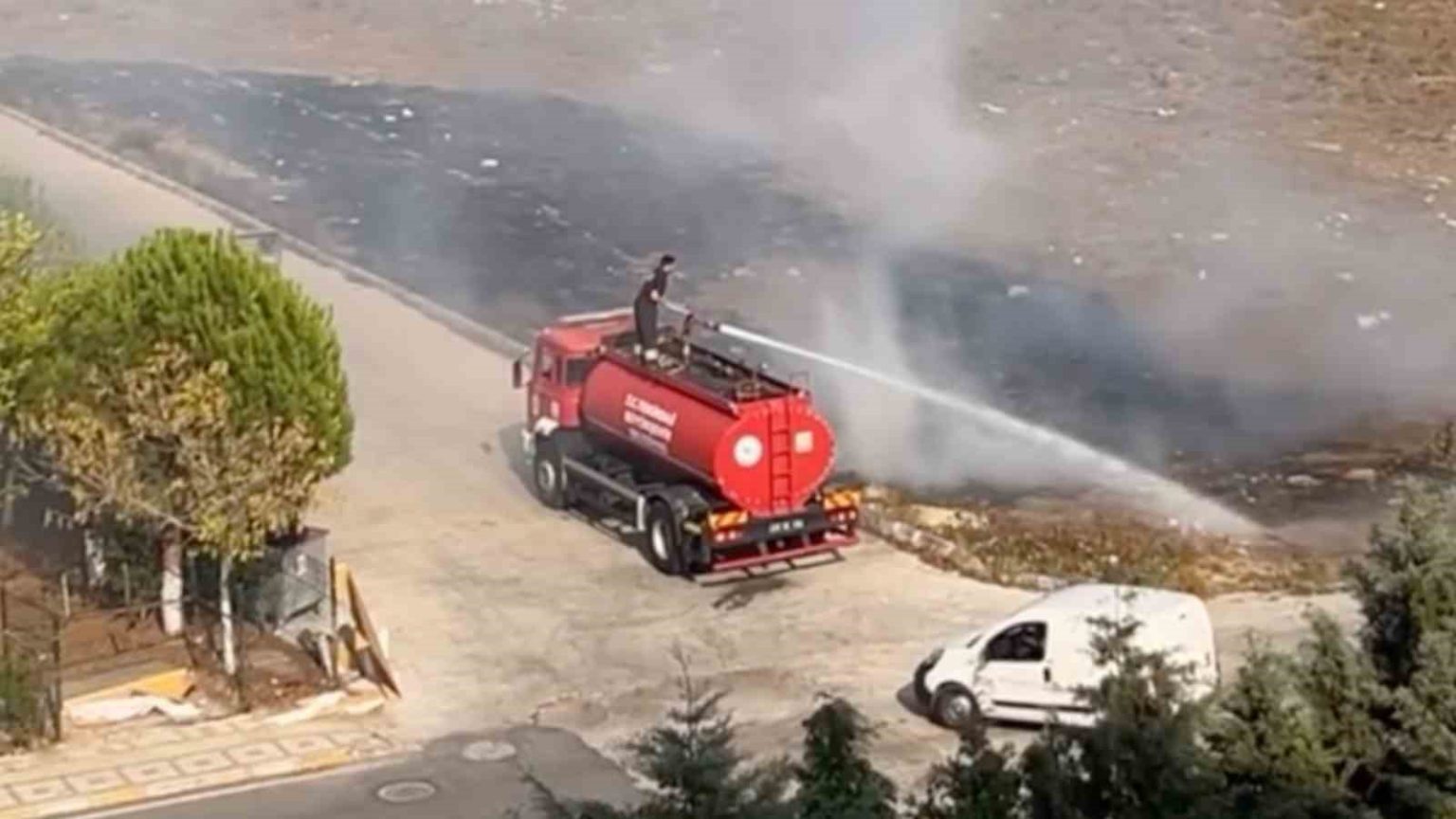 cocuklarin-cikardigi-yangini-itfaiye-sondurdu