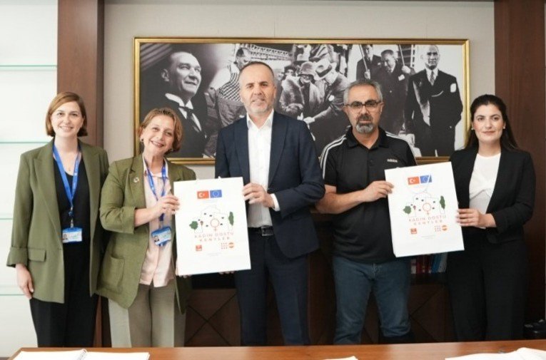 denizli-kadin-dostu-25-pilot-ilden-birisi-oldu