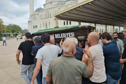 dogum-gununde-kaza-yapan-genc-memleketinde-topraga-verildi