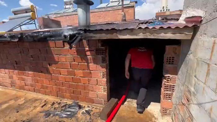 elazigda-cati-yangini-korkuttu