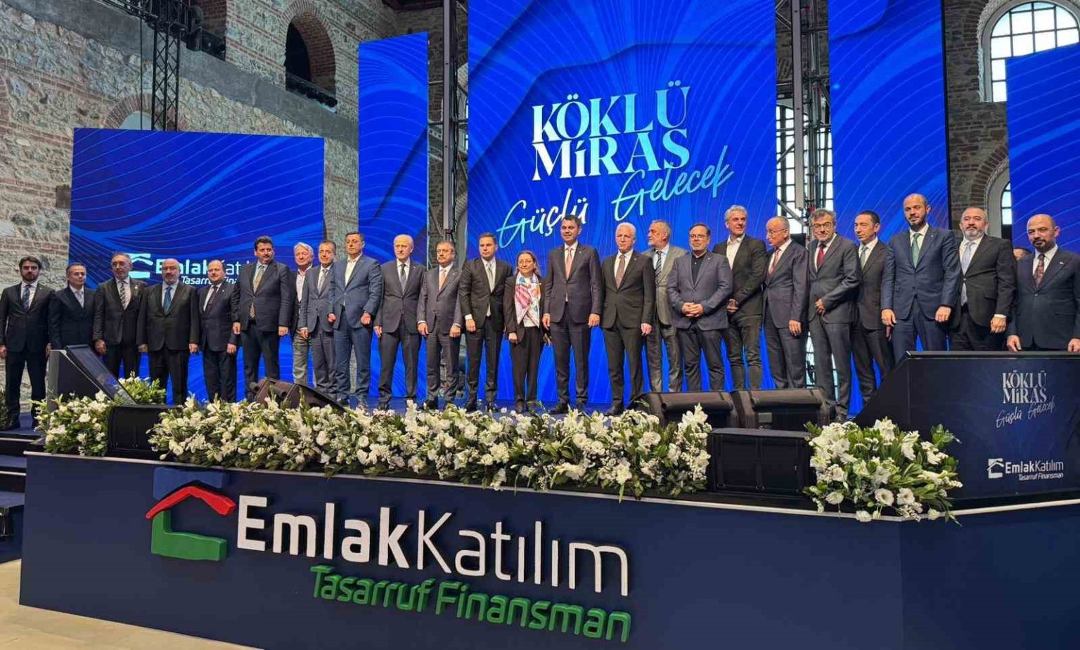 faizsiz-ev-is-yeri-ve-arac-aliminda-yeni-donem-bakan-kurum-detaylari-acikladi