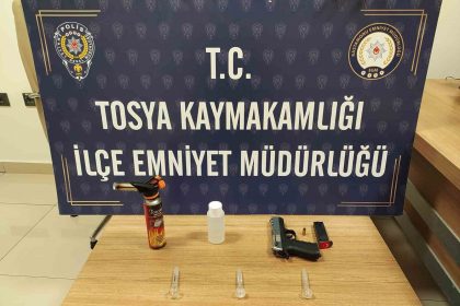 ic-camasirina-sakladigi-uyusturucuyla-yakalandi-18-yil-hapis-cezasina-carptirildi