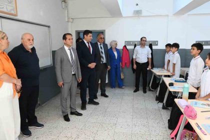 is-adamindan-ali-fuat-cebesoy-ortaokuluna-comert-bagis