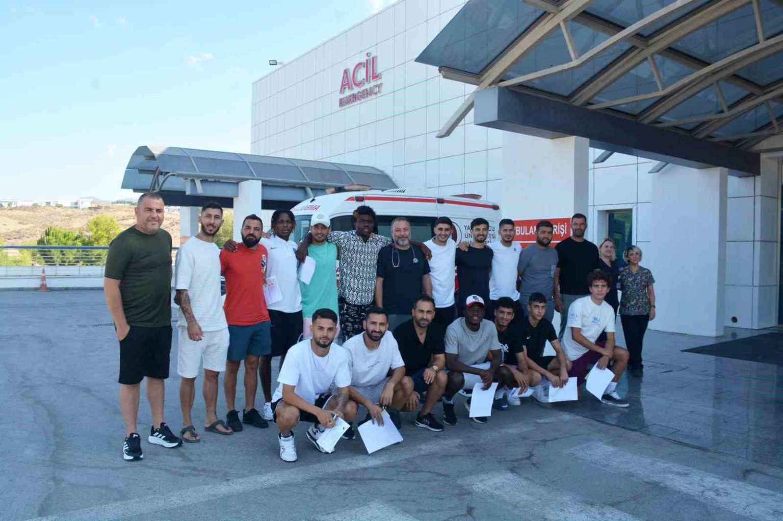 kuzey-kibrista-sezon-oncesinde-futbolcular-saglik-kontrolunde